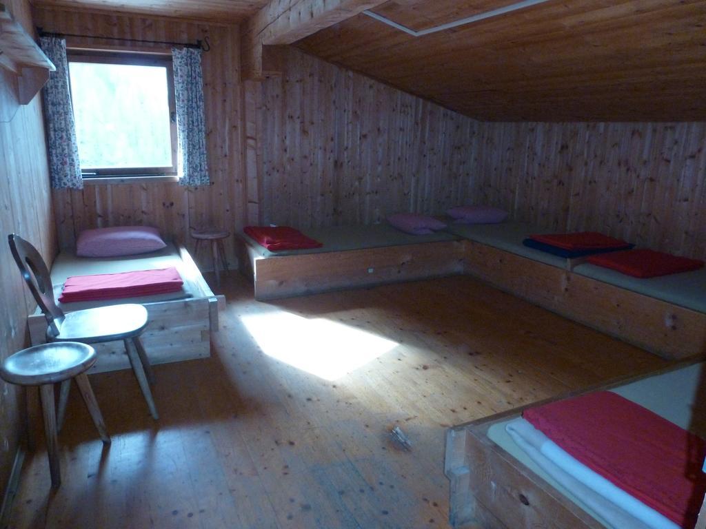 Binsalm- Schutzhuette Villa Vomp Room photo
